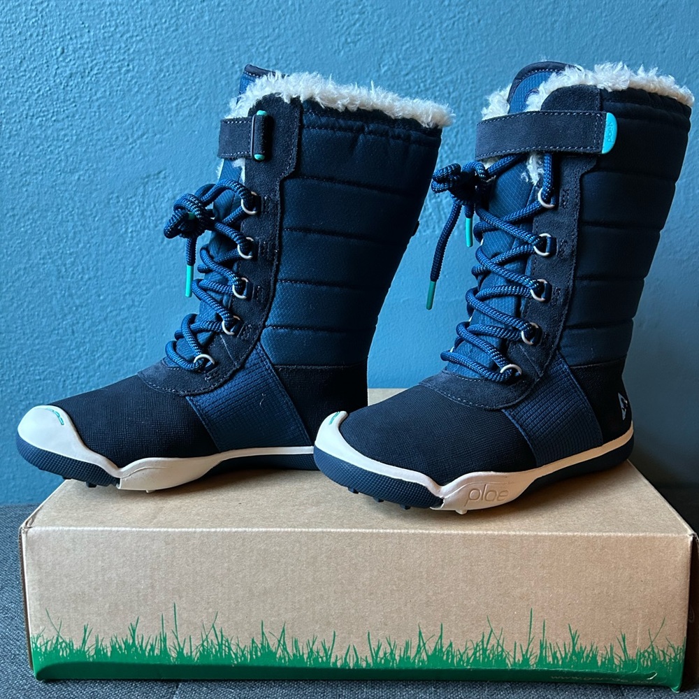 Plae Jack Insulated Waterproof Snow Boots, little kids size 11